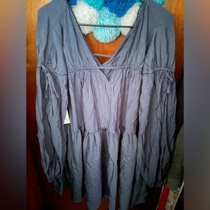 Eloquii Gray Tiered Long Sleeve Tunic